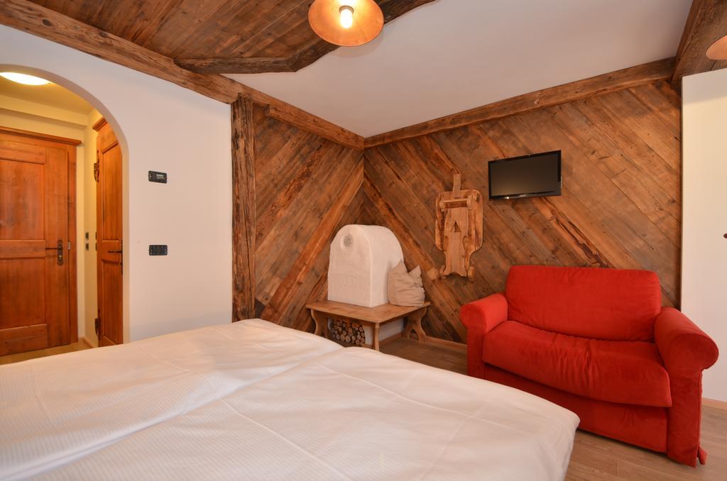 Agritur Agua Biencia Villa Pozza di Fassa Phòng bức ảnh